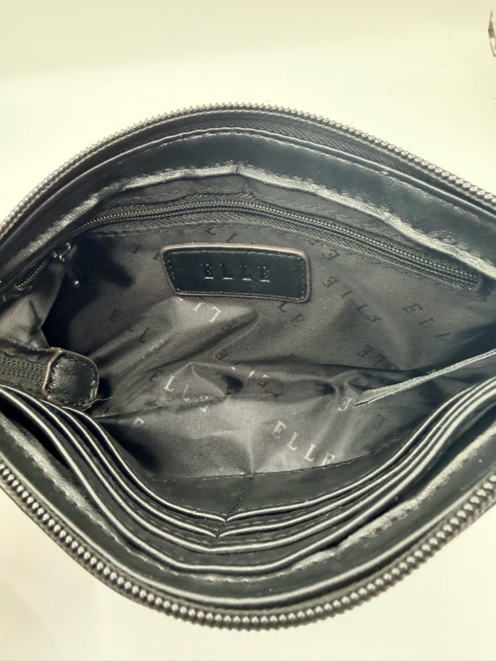 Elle Black Ruffle Zip Wristlet Clutch - Picture 4 of 8